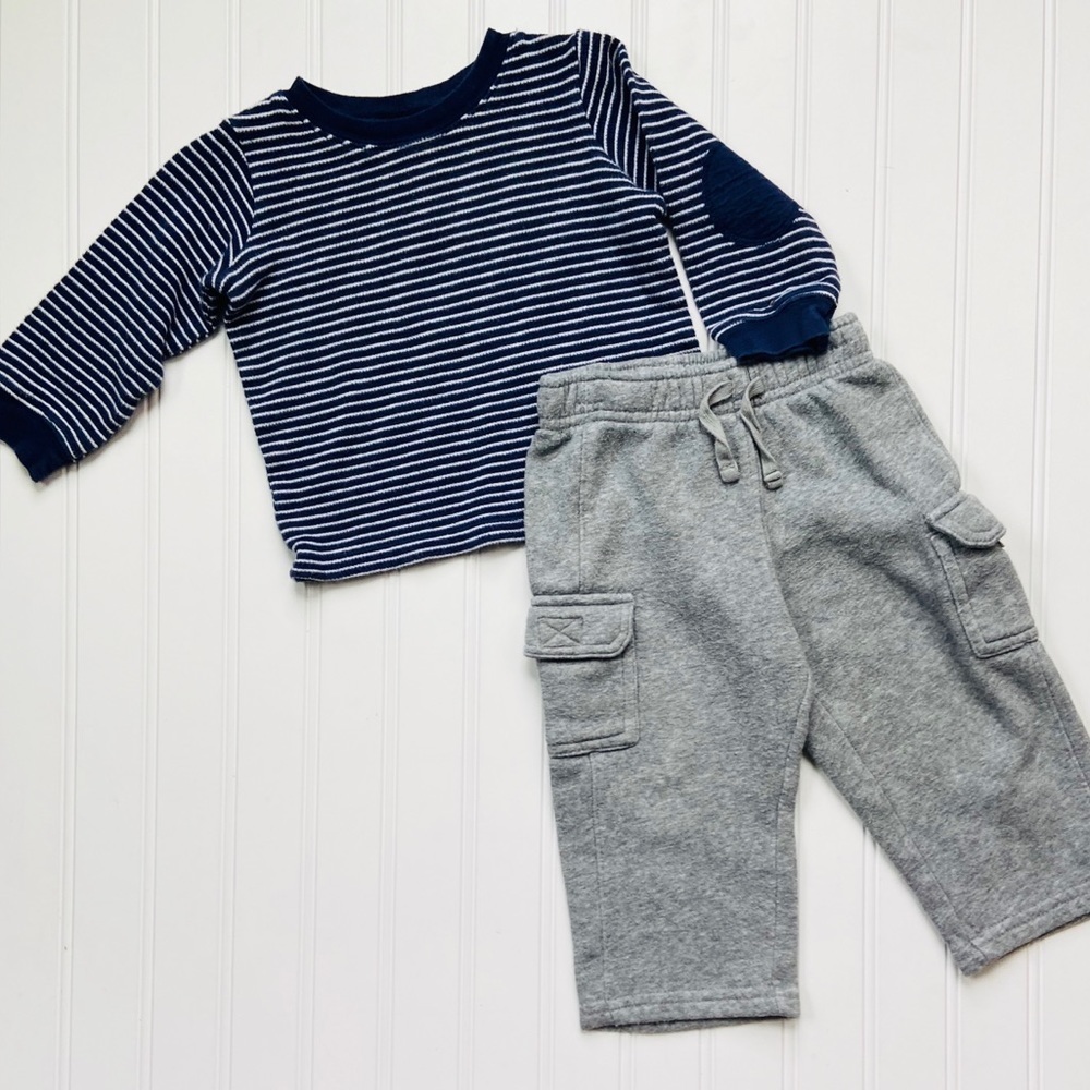 Knit top/fleece pant set